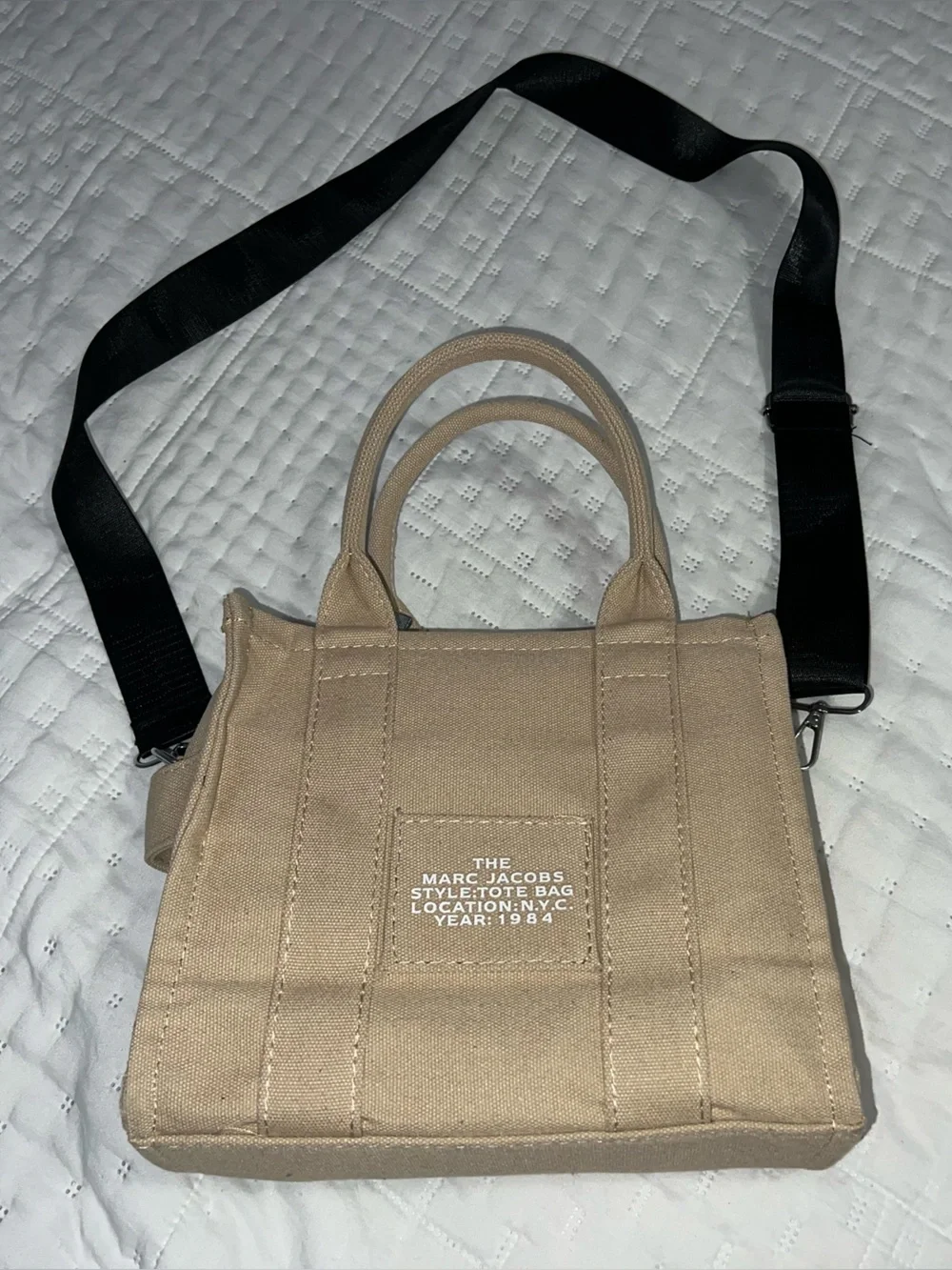 Marc Jacobs mini tote bag